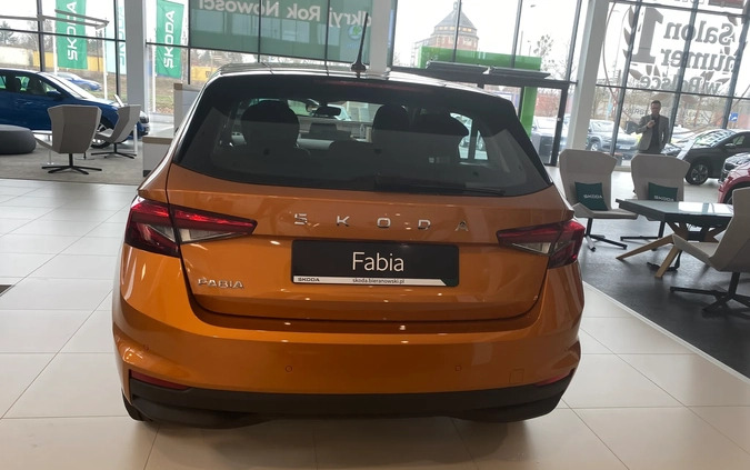 Skoda Fabia cena 97800 przebieg: 1, rok produkcji 2024 z Łuków małe 191